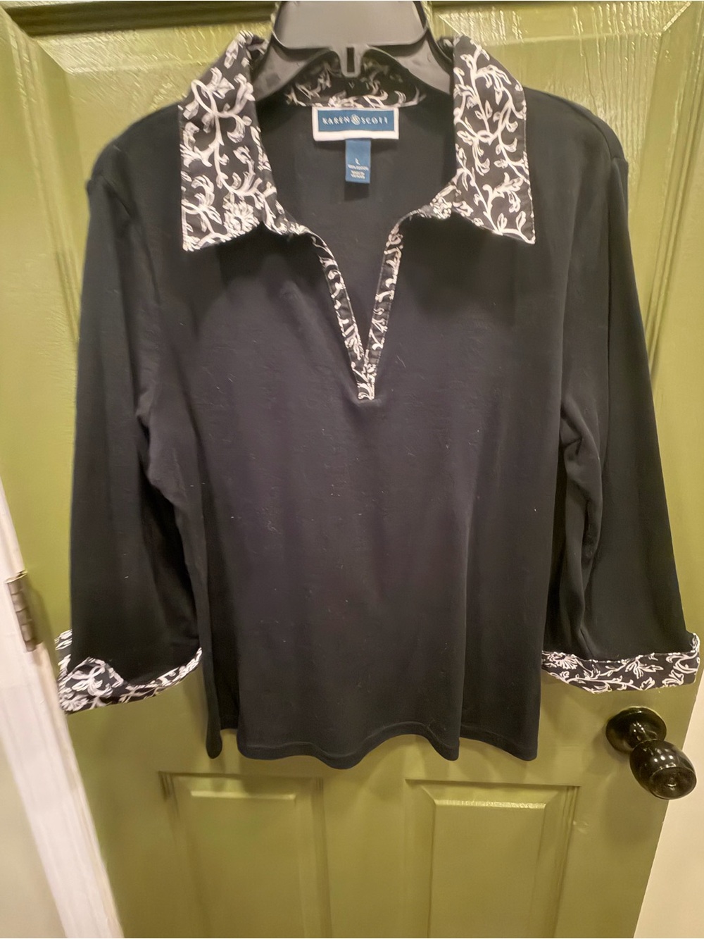 Scott Black Long-Sleeve Polo Top with White Floral Trim